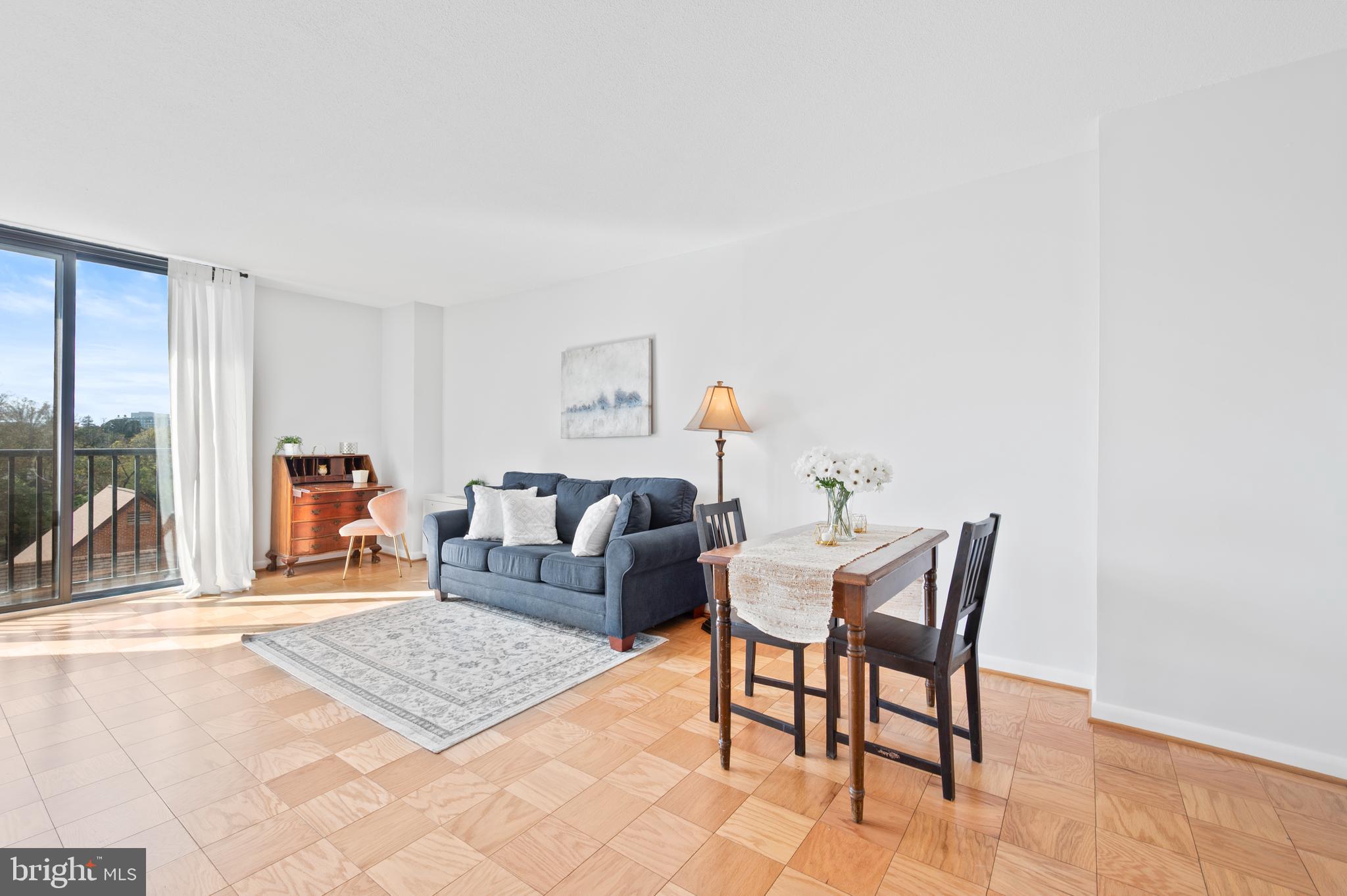 4242 E WEST HIGHWAY 617