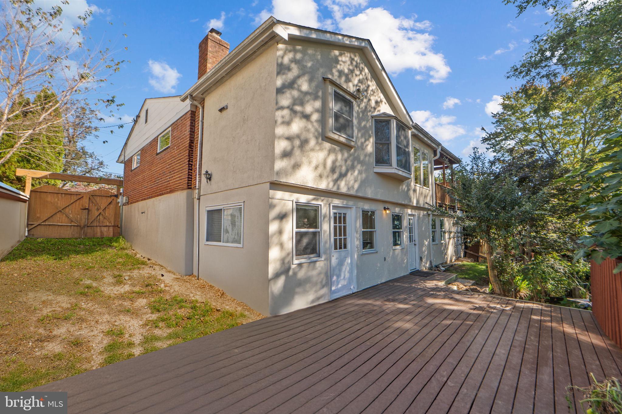 4616 CREEK SHORE DRIVE