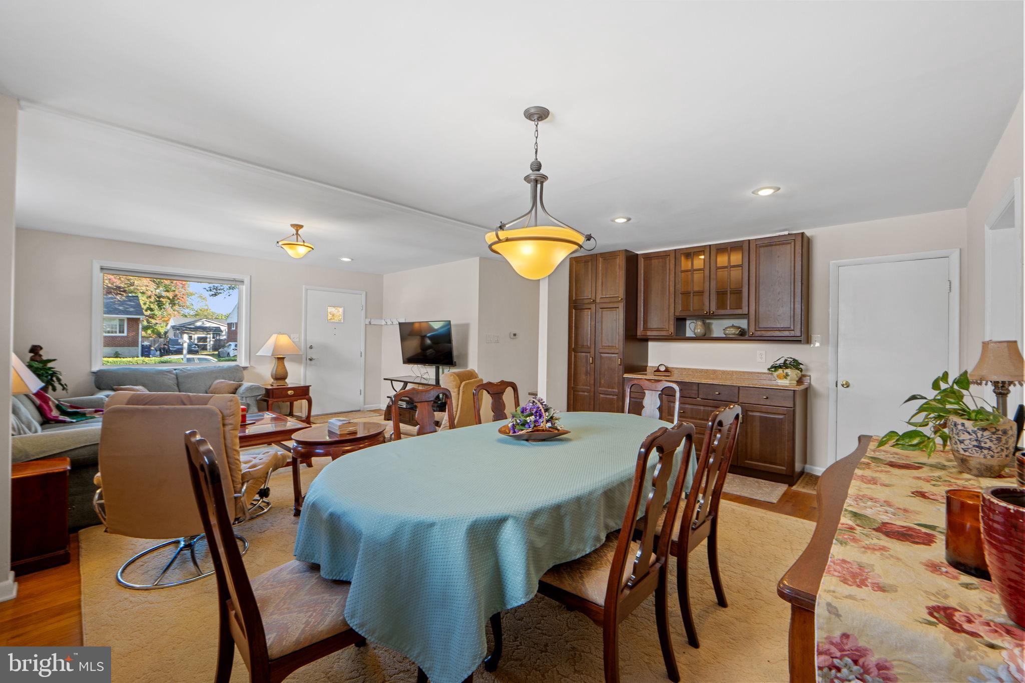 4616 CREEK SHORE DRIVE