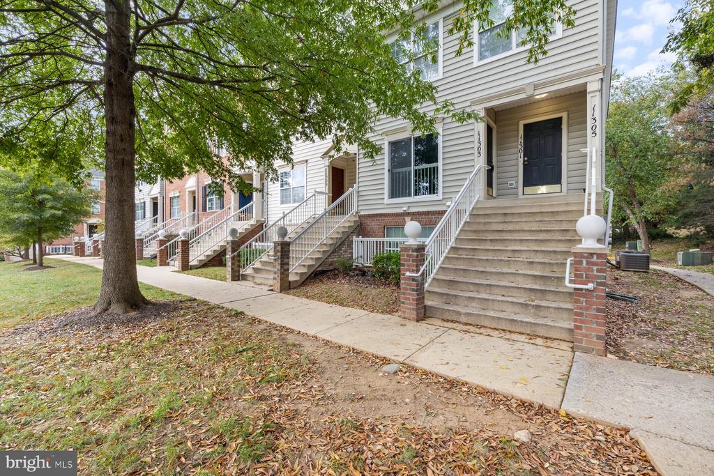 11303 KING GEORGE DRIVE 12
