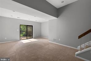 5155 KING CHARLES WAY