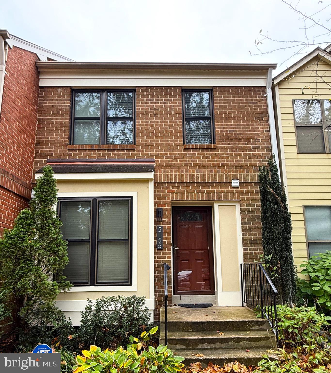 5155 KING CHARLES WAY