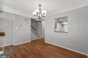 5155 KING CHARLES WAY