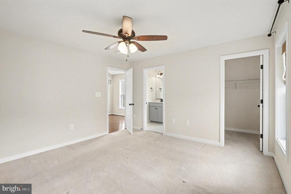2418 AUDEN DRIVE