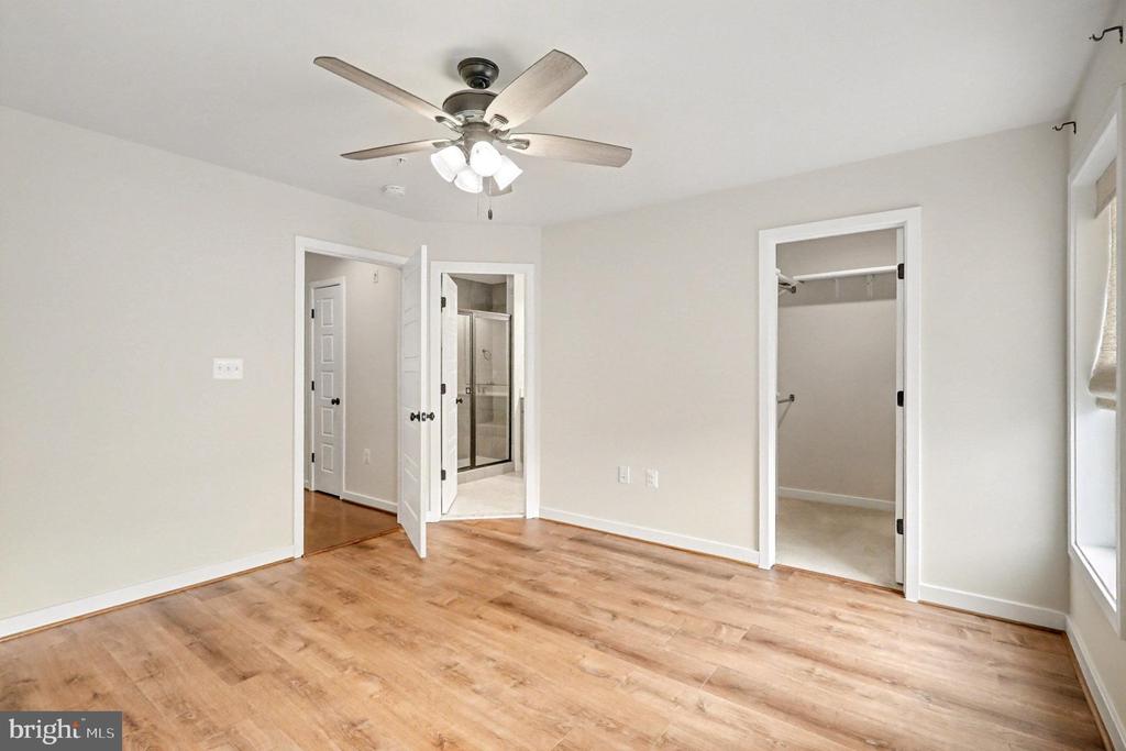 2418 AUDEN DRIVE