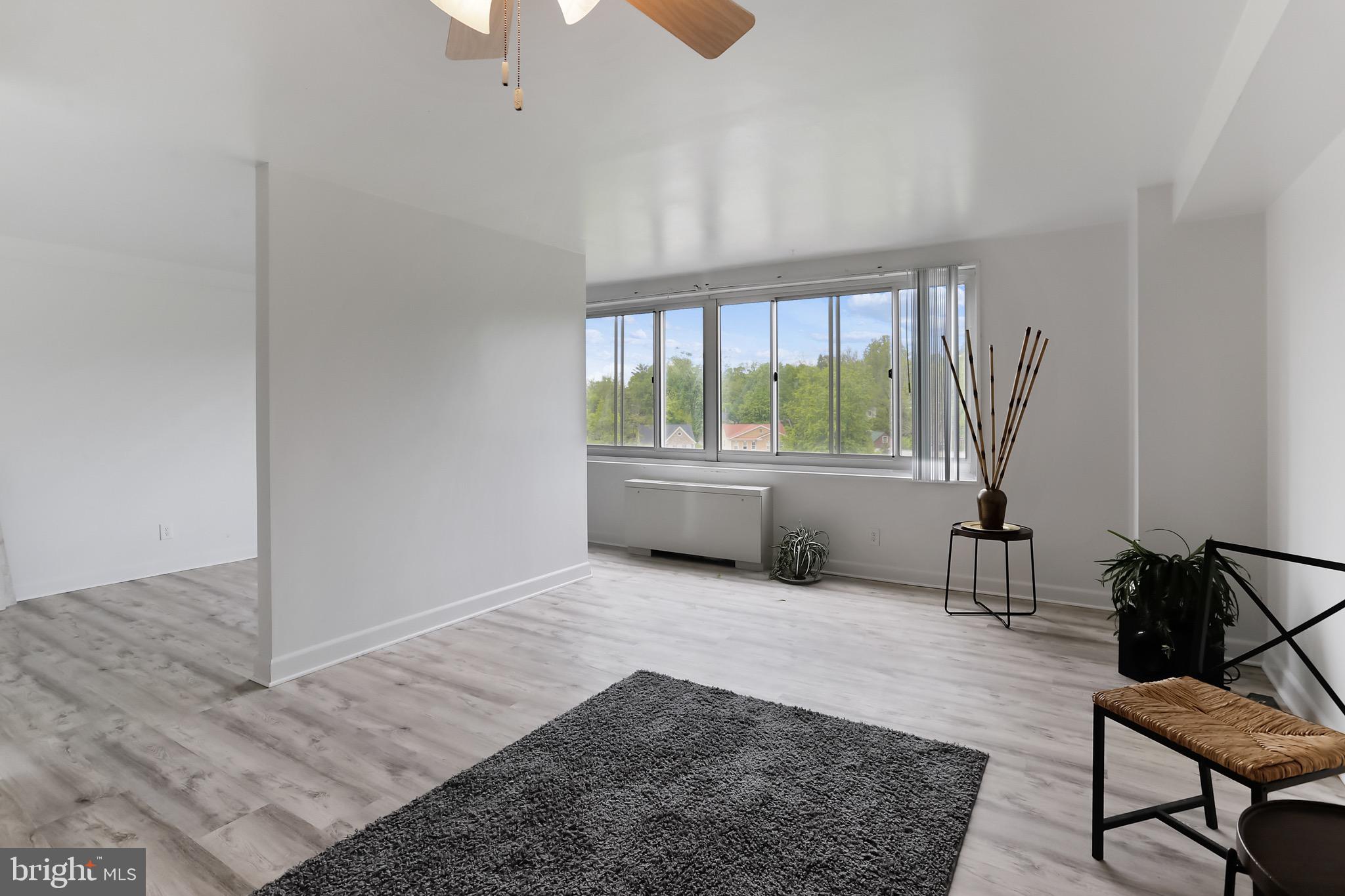 1900 LYTTONSVILLE ROAD 802