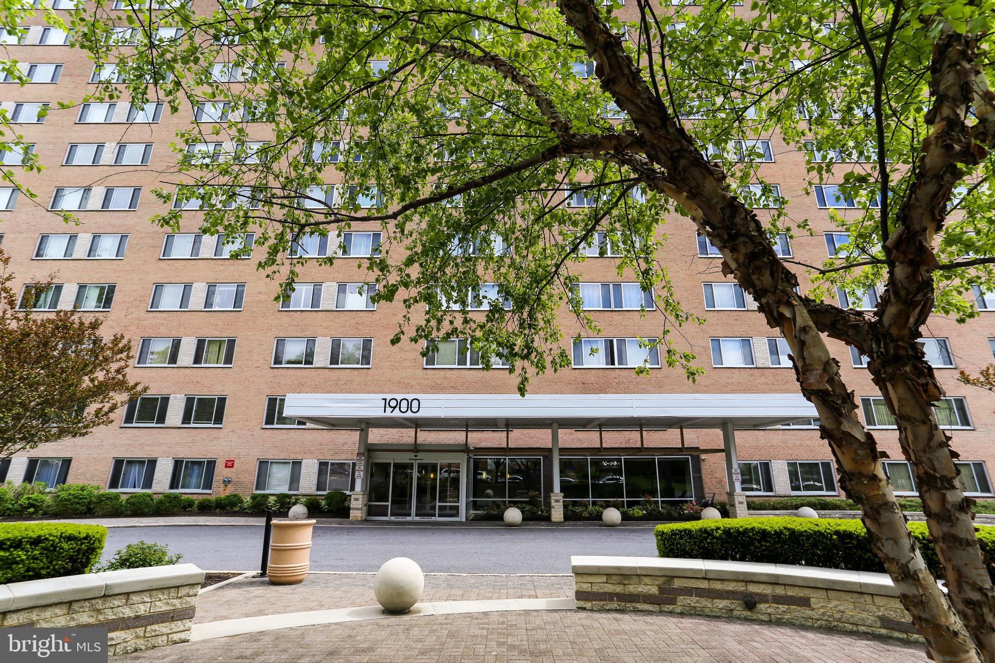 1900 LYTTONSVILLE ROAD 802