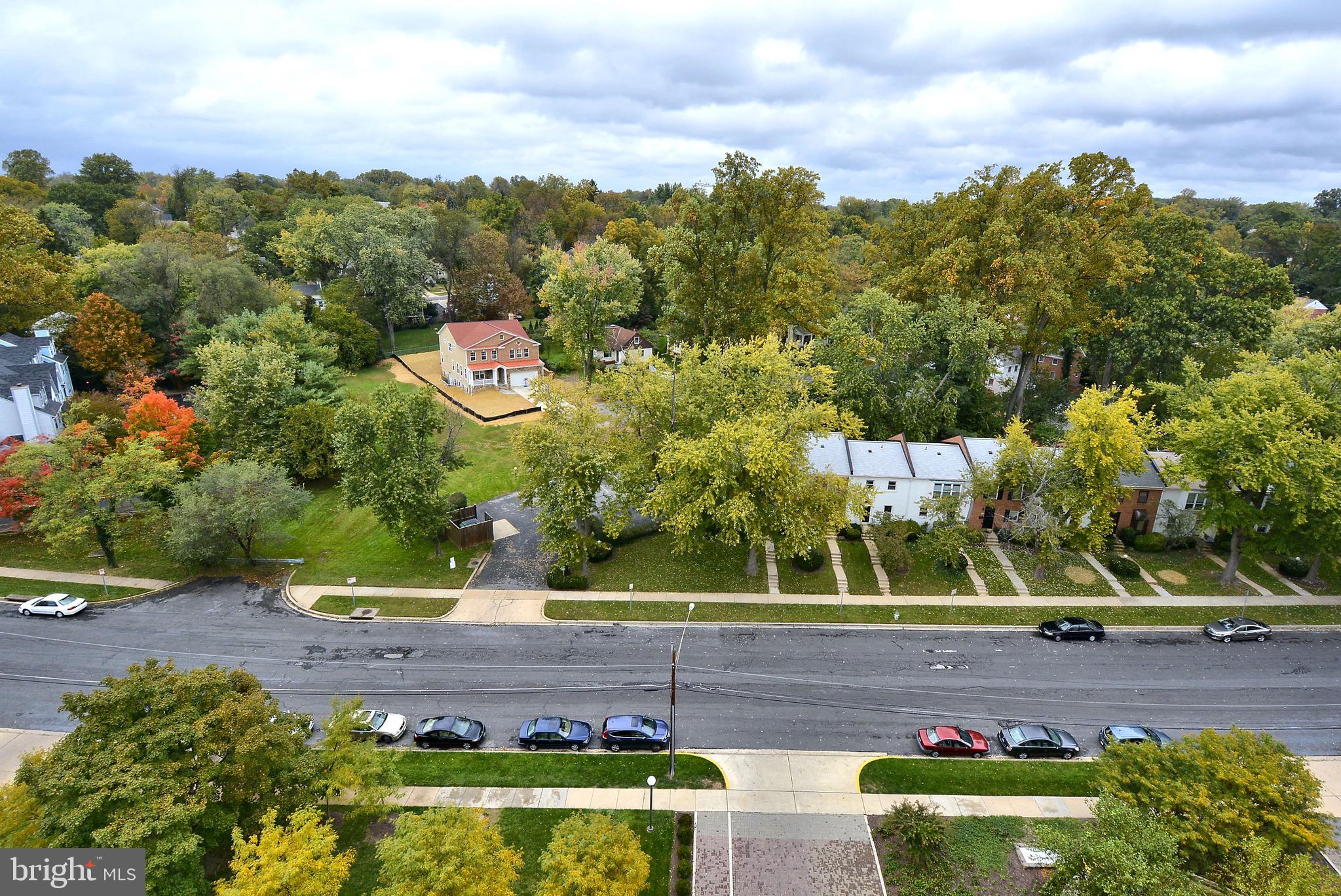 1900 LYTTONSVILLE ROAD 802