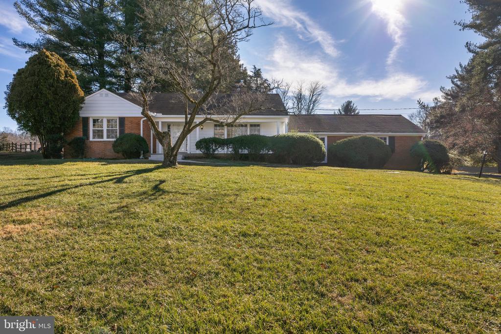 412 VIERLING DRIVE