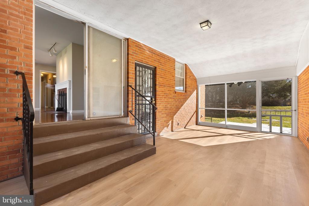 412 VIERLING DRIVE