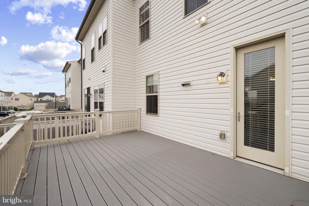 22308 SWEET PEPPERBUSH ALLEY
