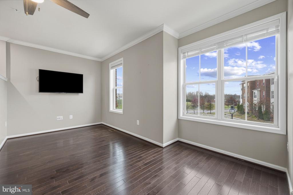 22308 SWEET PEPPERBUSH ALLEY