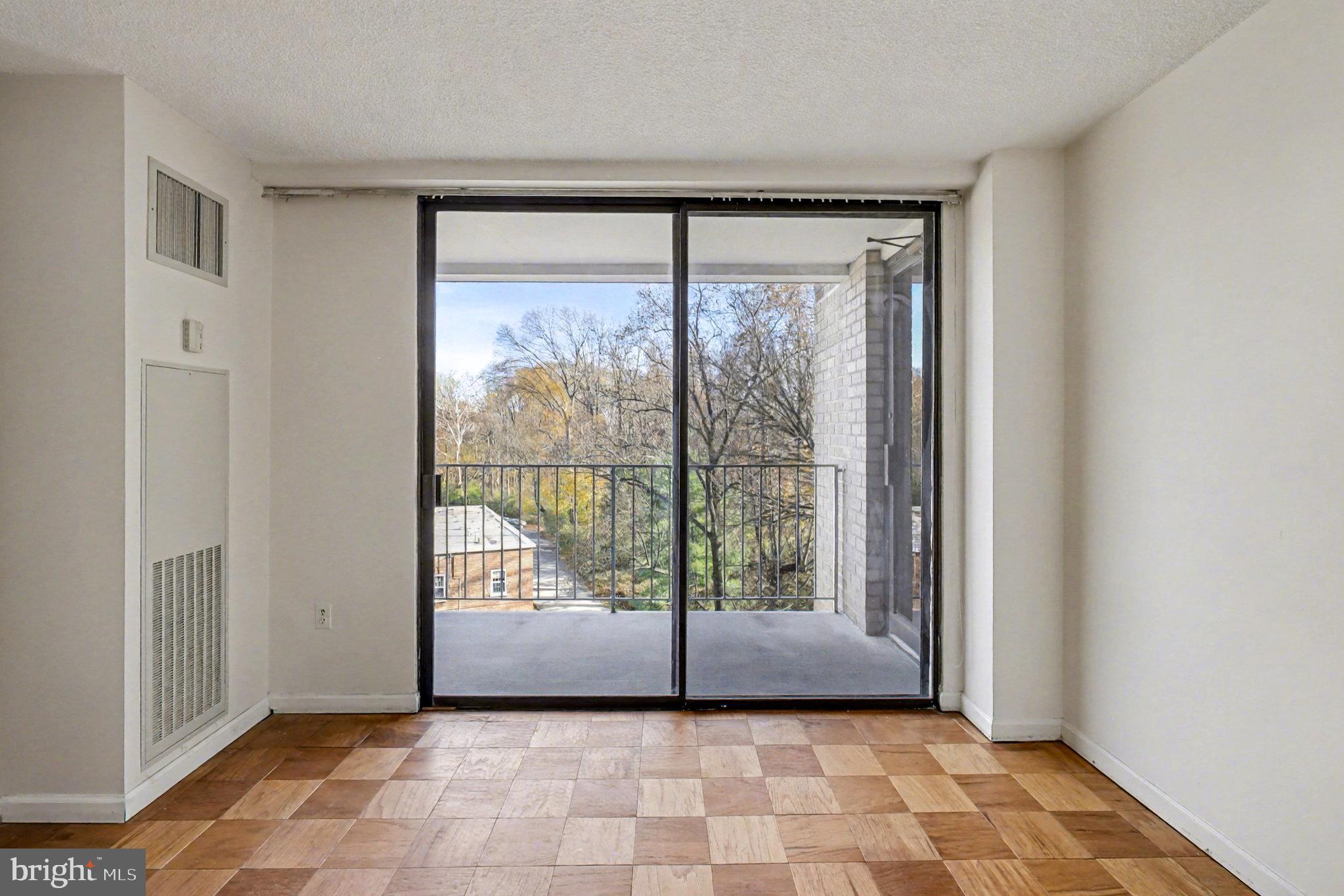 2100 WASHINGTON AVENUE 6-B