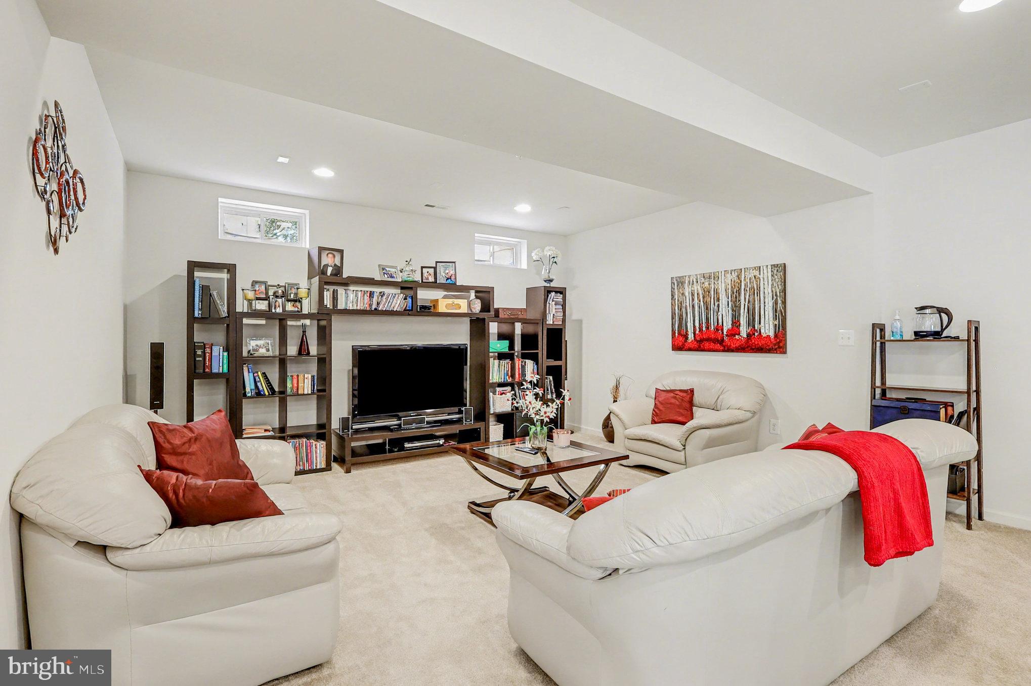 13773 NIGHT SKY DRIVE