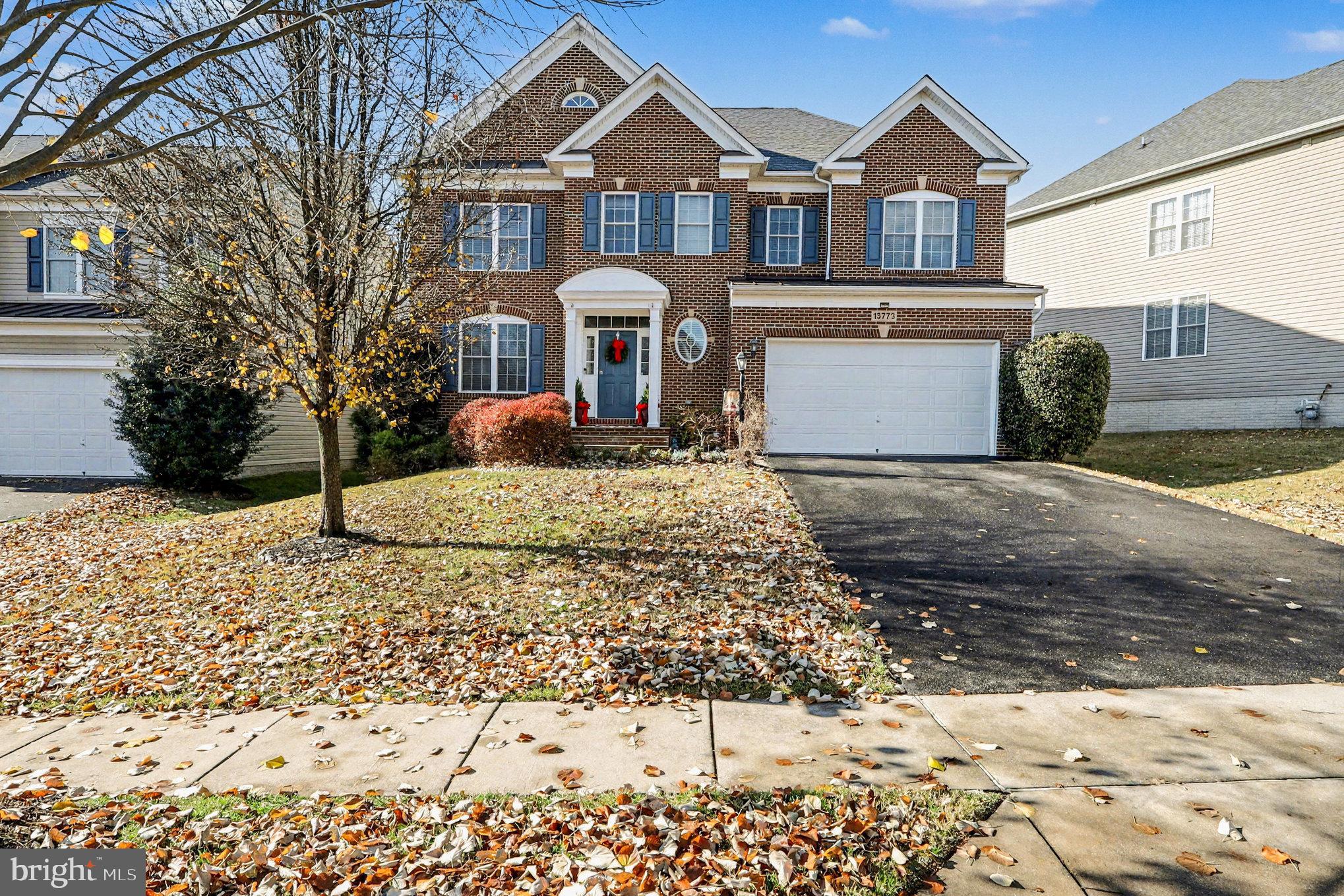 13773 NIGHT SKY DRIVE