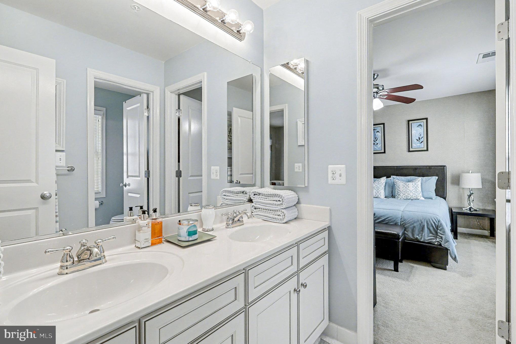 13773 NIGHT SKY DRIVE