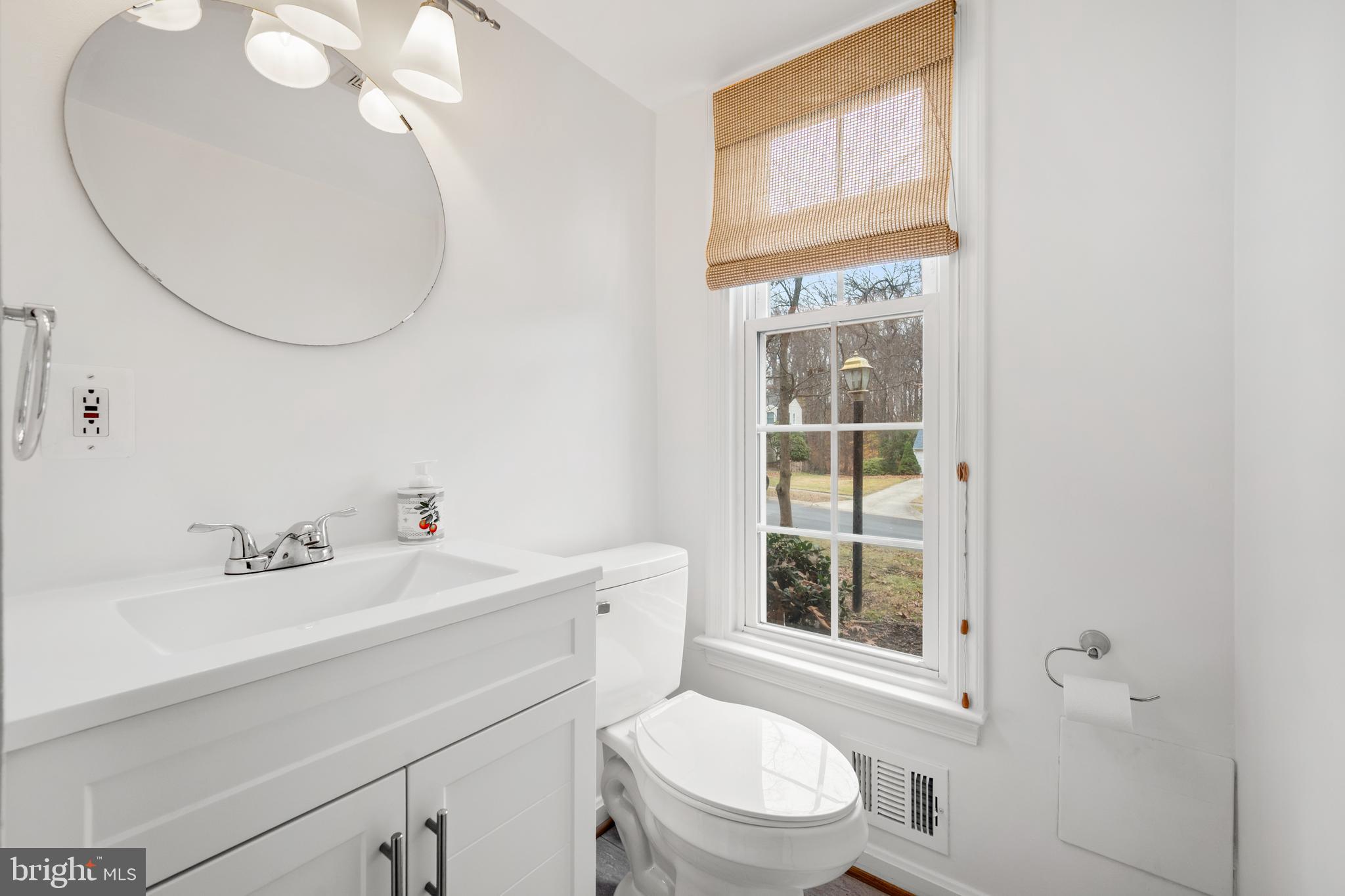 13625 MIDDLEVALE LANE