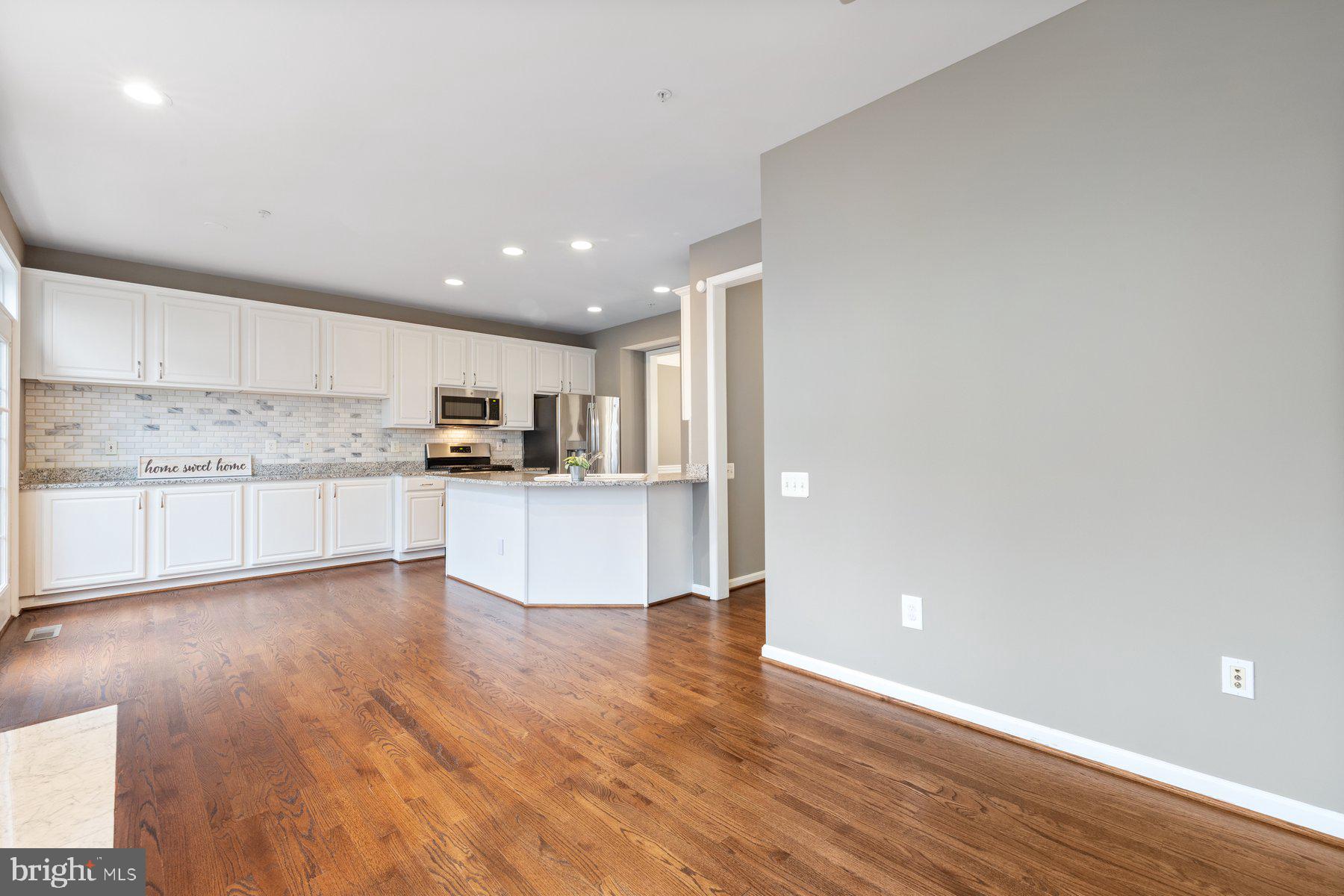 11909 GREY HOLLOW COURT 78