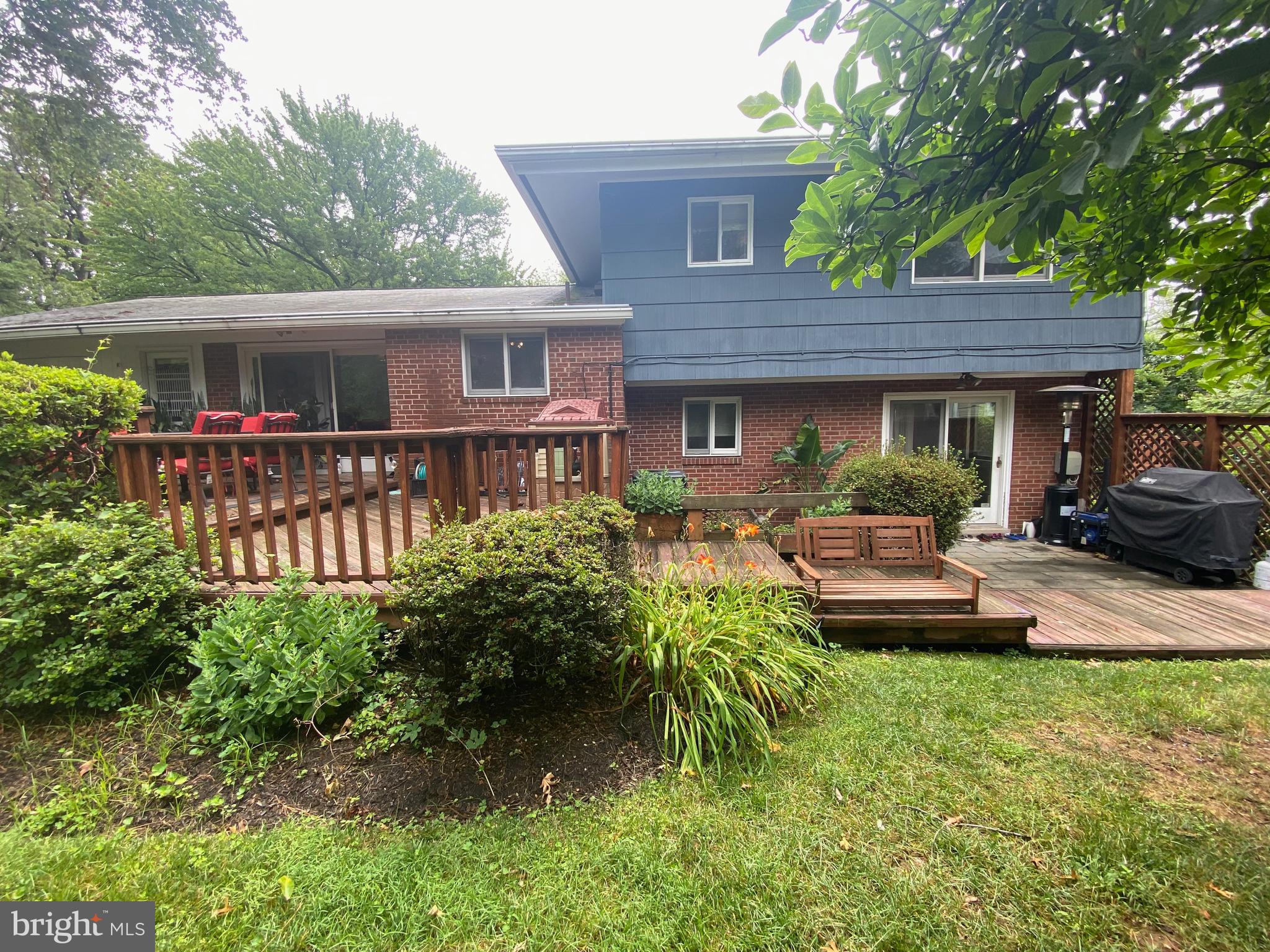 9808 FOREST GROVE DRIVE