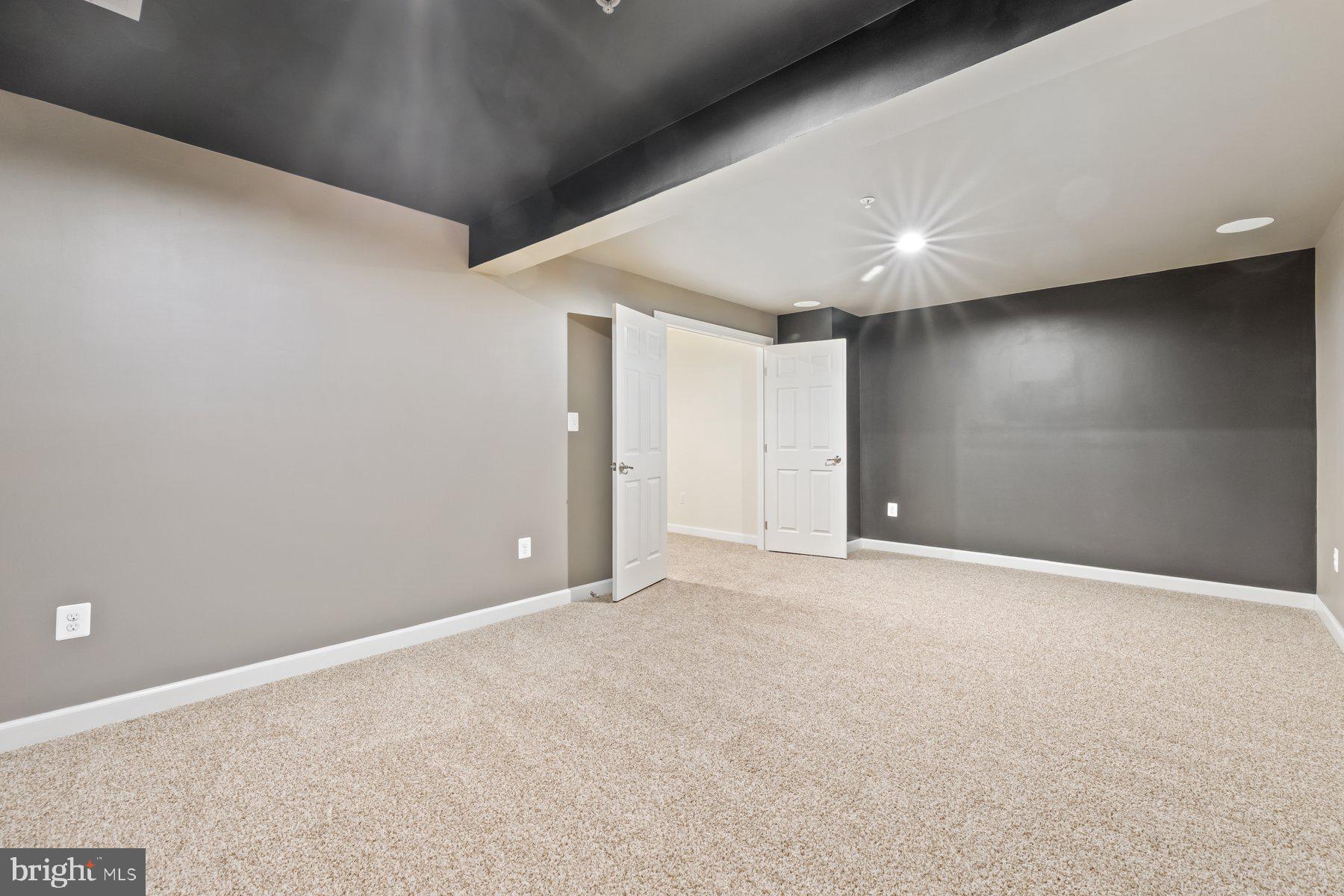 23004 SYCAMORE FARM DRIVE