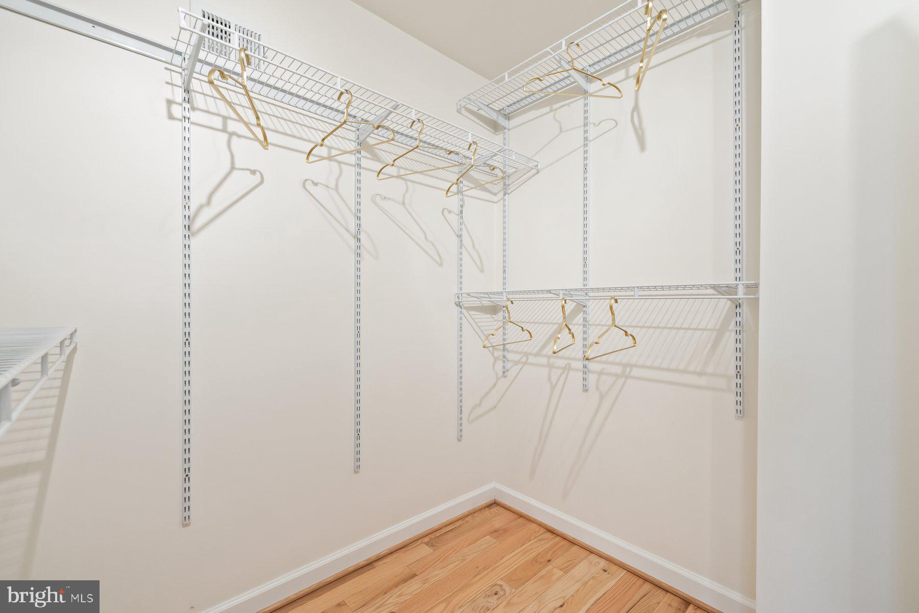 23004 SYCAMORE FARM DRIVE