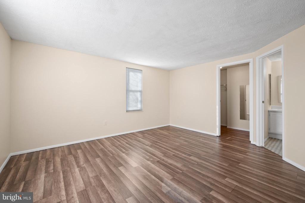 26008 BRIGADIER PLACE E