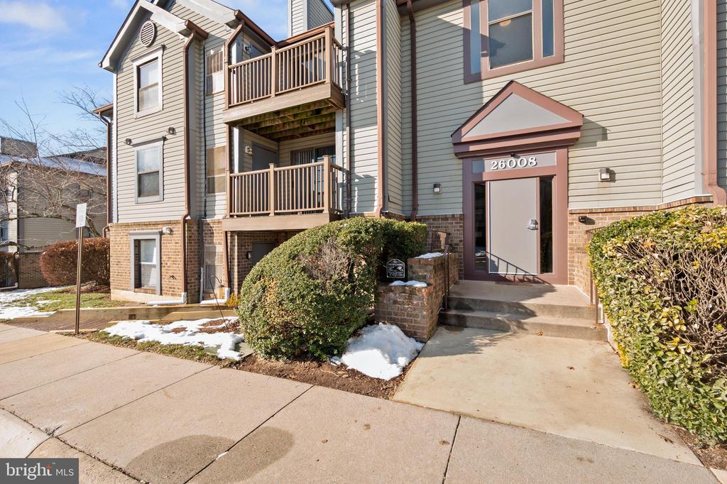 26008 BRIGADIER PLACE E
