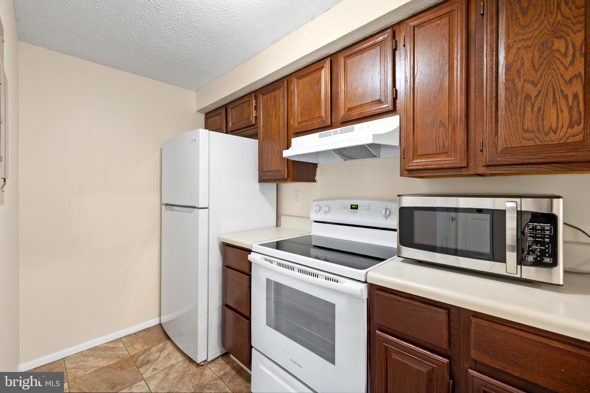 26008 BRIGADIER PLACE E