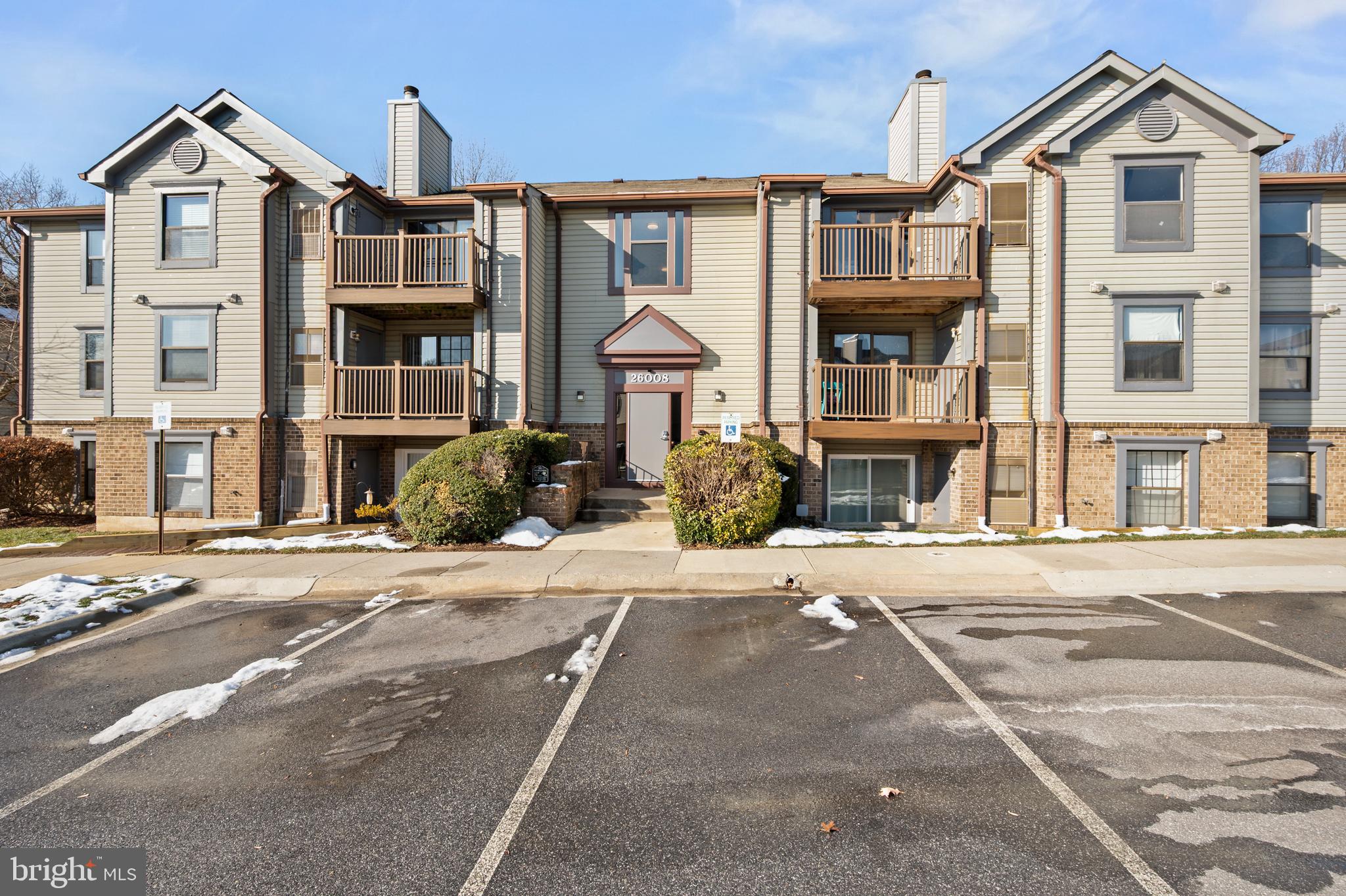 26008 BRIGADIER PLACE E