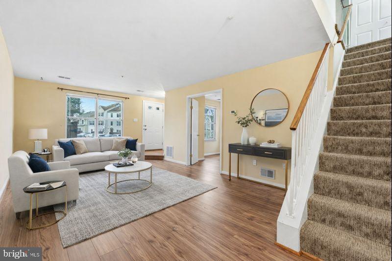 2 HIGHSTREAM COURT 684-O