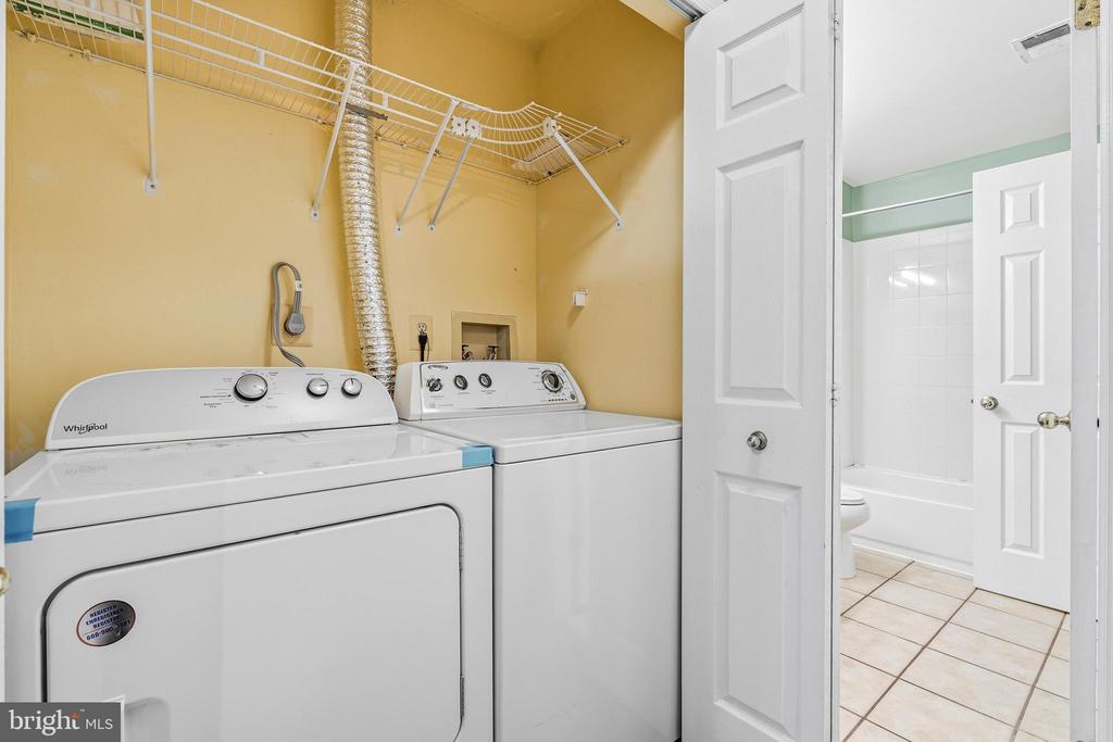 2 HIGHSTREAM COURT Unit: 684