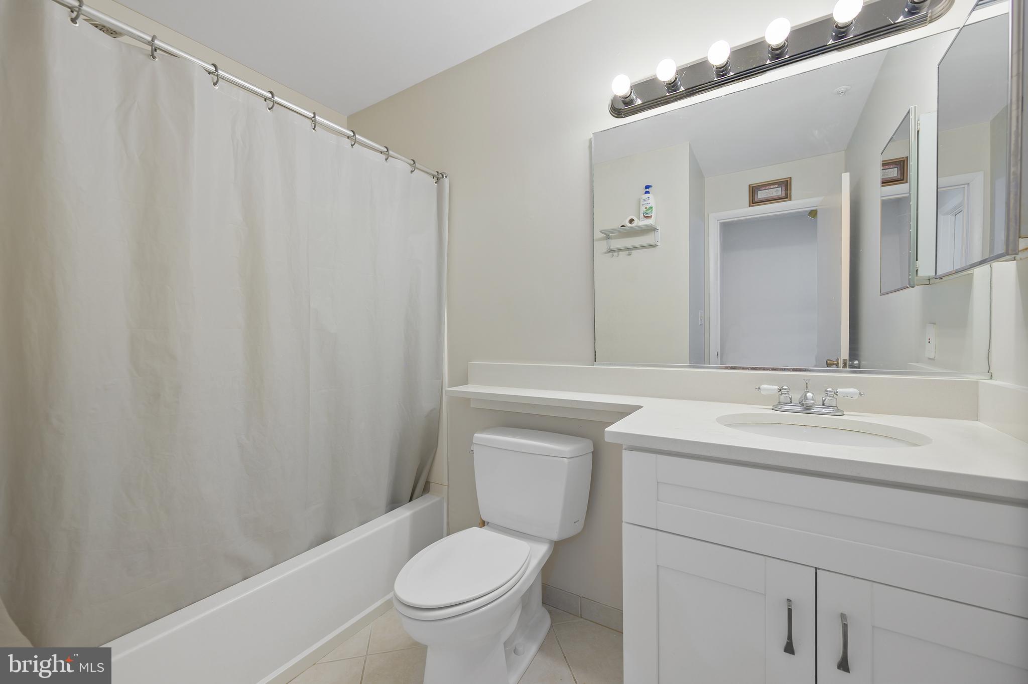 18405 GUILDBERRY DRIVE 201