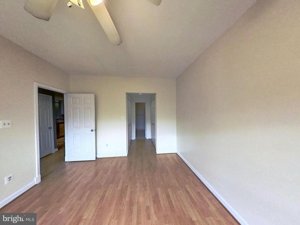 5917 BARBADOS PLACE Unit: 103