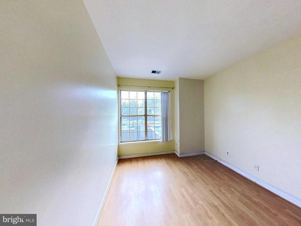 5917 BARBADOS PLACE Unit: 103