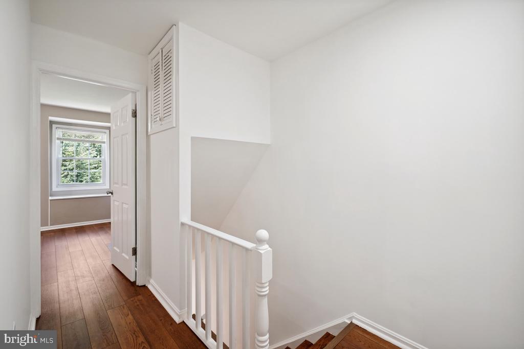 838 COLLEGE PARKWAY Unit: 11-838