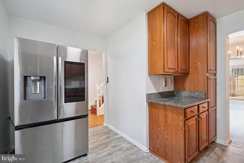 838 COLLEGE PARKWAY Unit: 11-838
