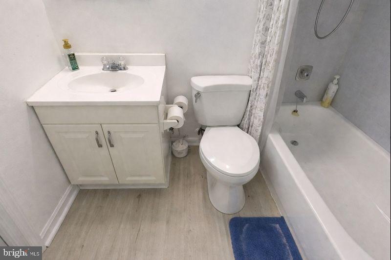 2917 HICKORY LEAF WAY