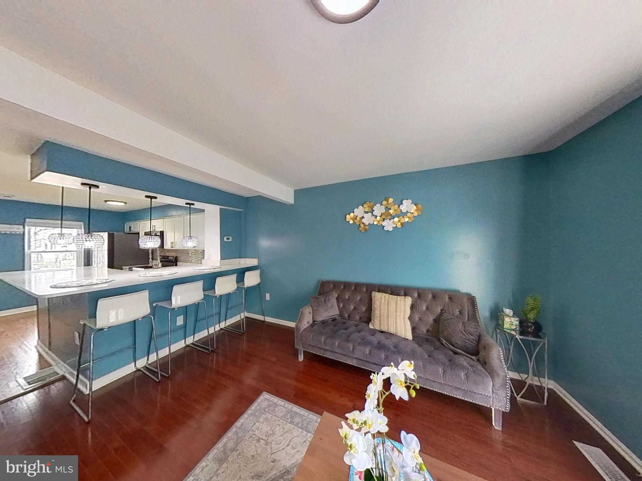 2917 HICKORY LEAF WAY