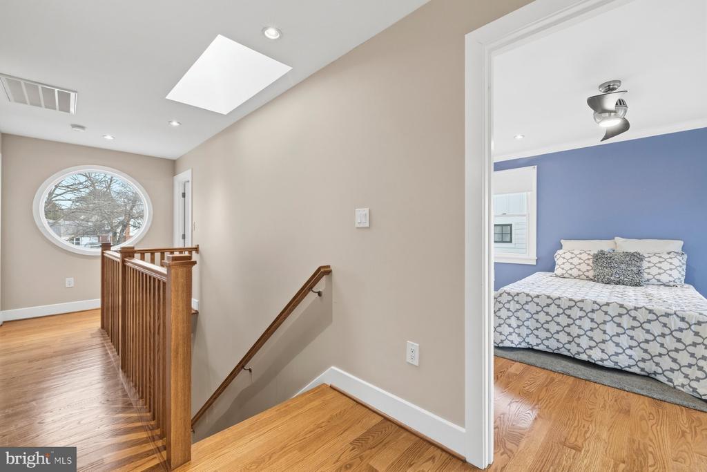 11106 ORLEANS WAY