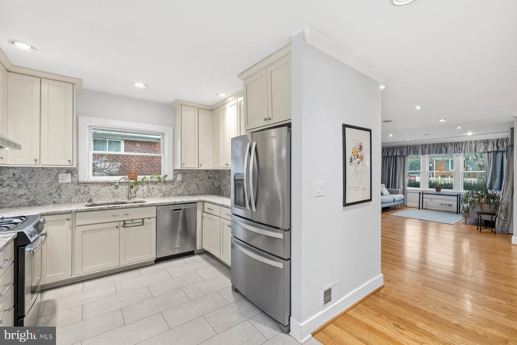11106 ORLEANS WAY
