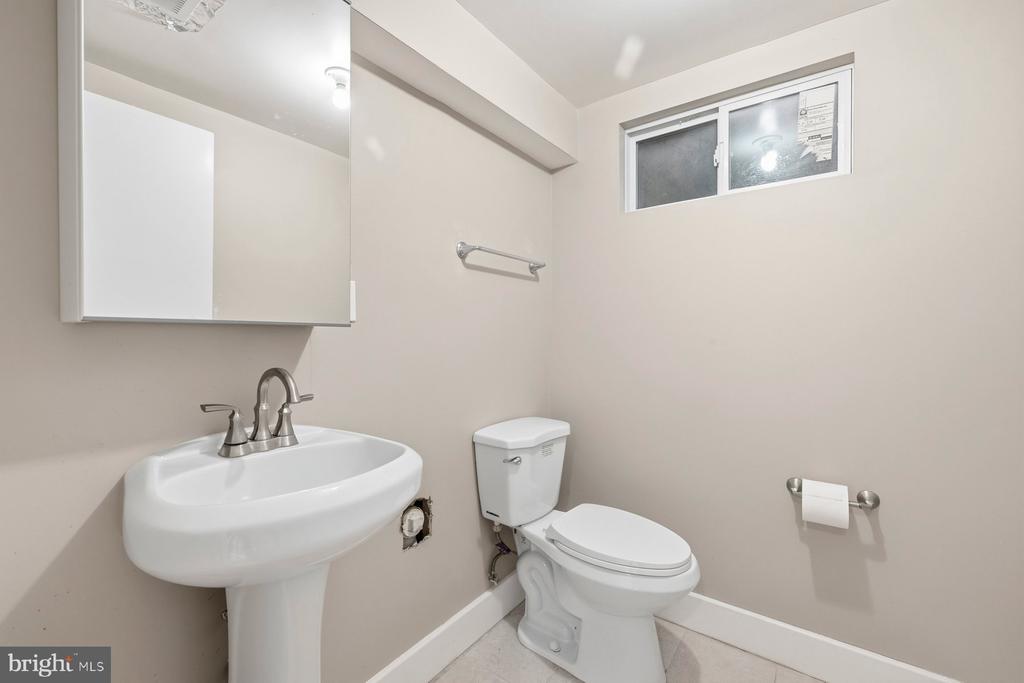 11106 ORLEANS WAY