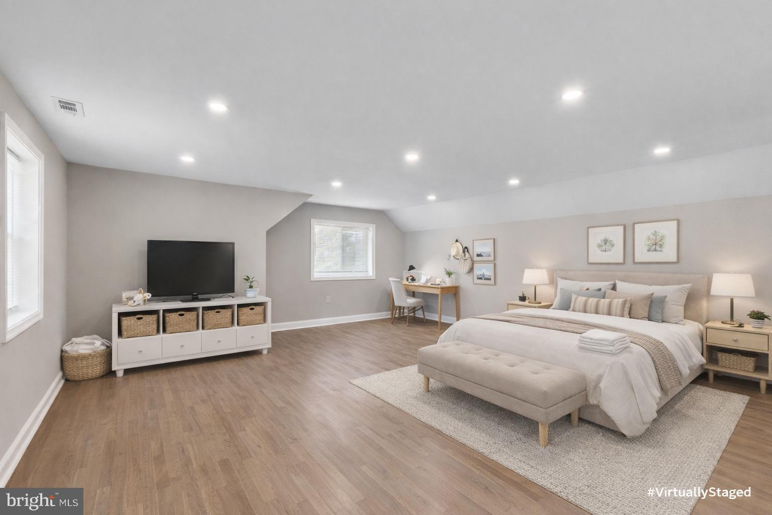 3213 GREENCASTLE ROAD