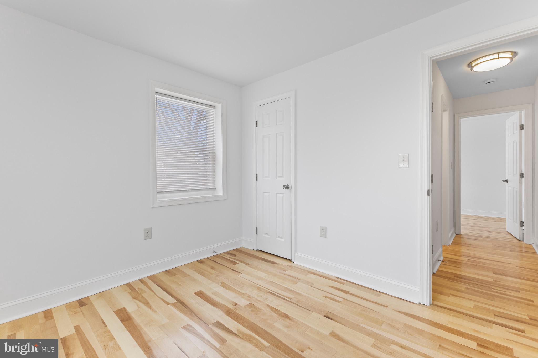 3213 GREENCASTLE ROAD