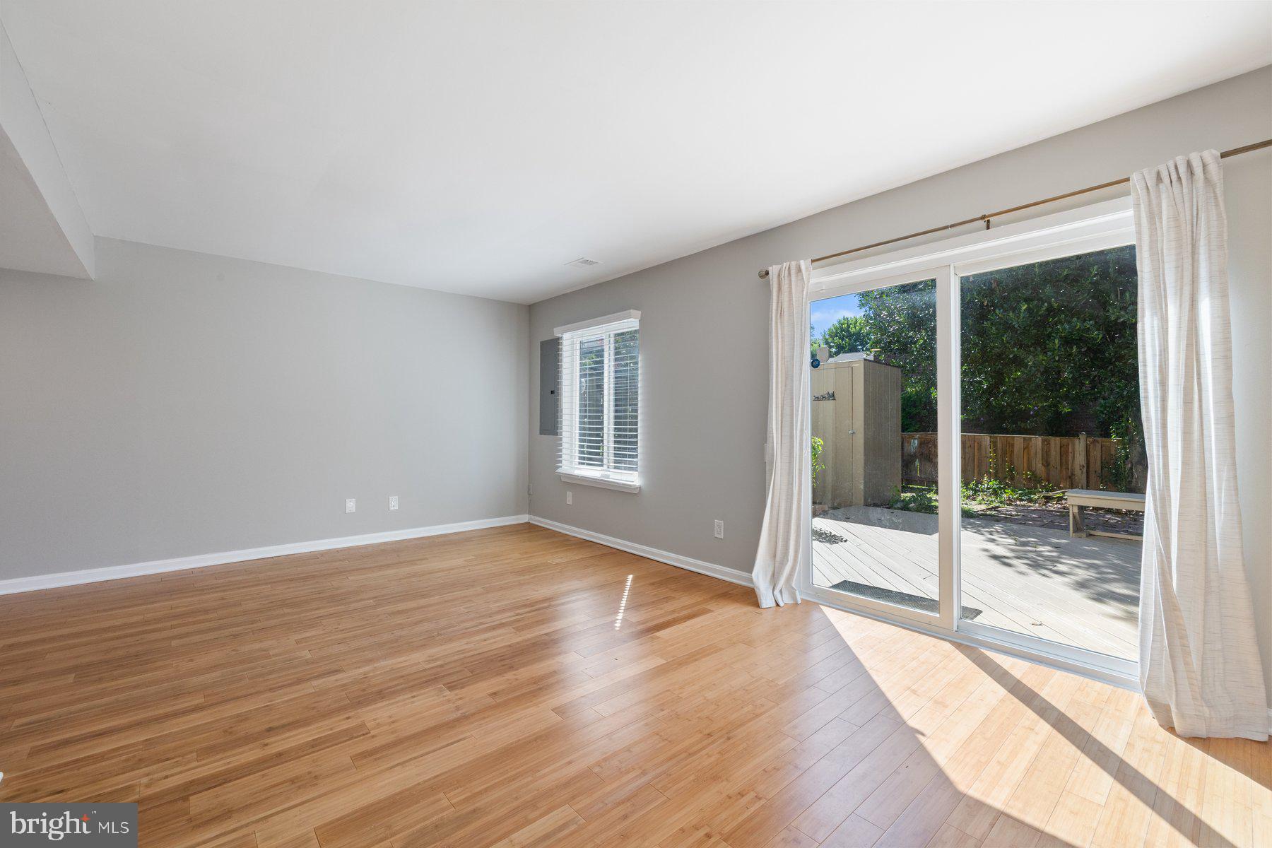 19422 THOMAS FARM ROAD