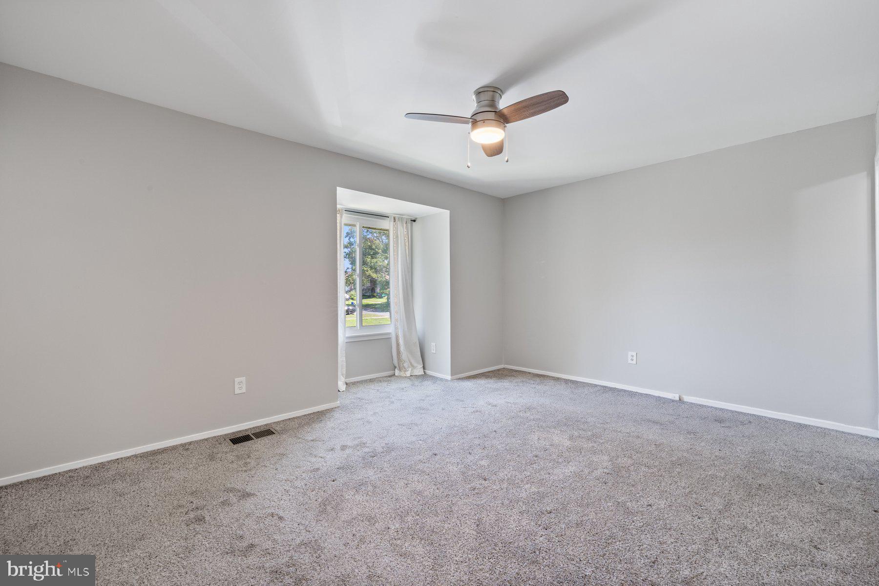 19422 THOMAS FARM ROAD