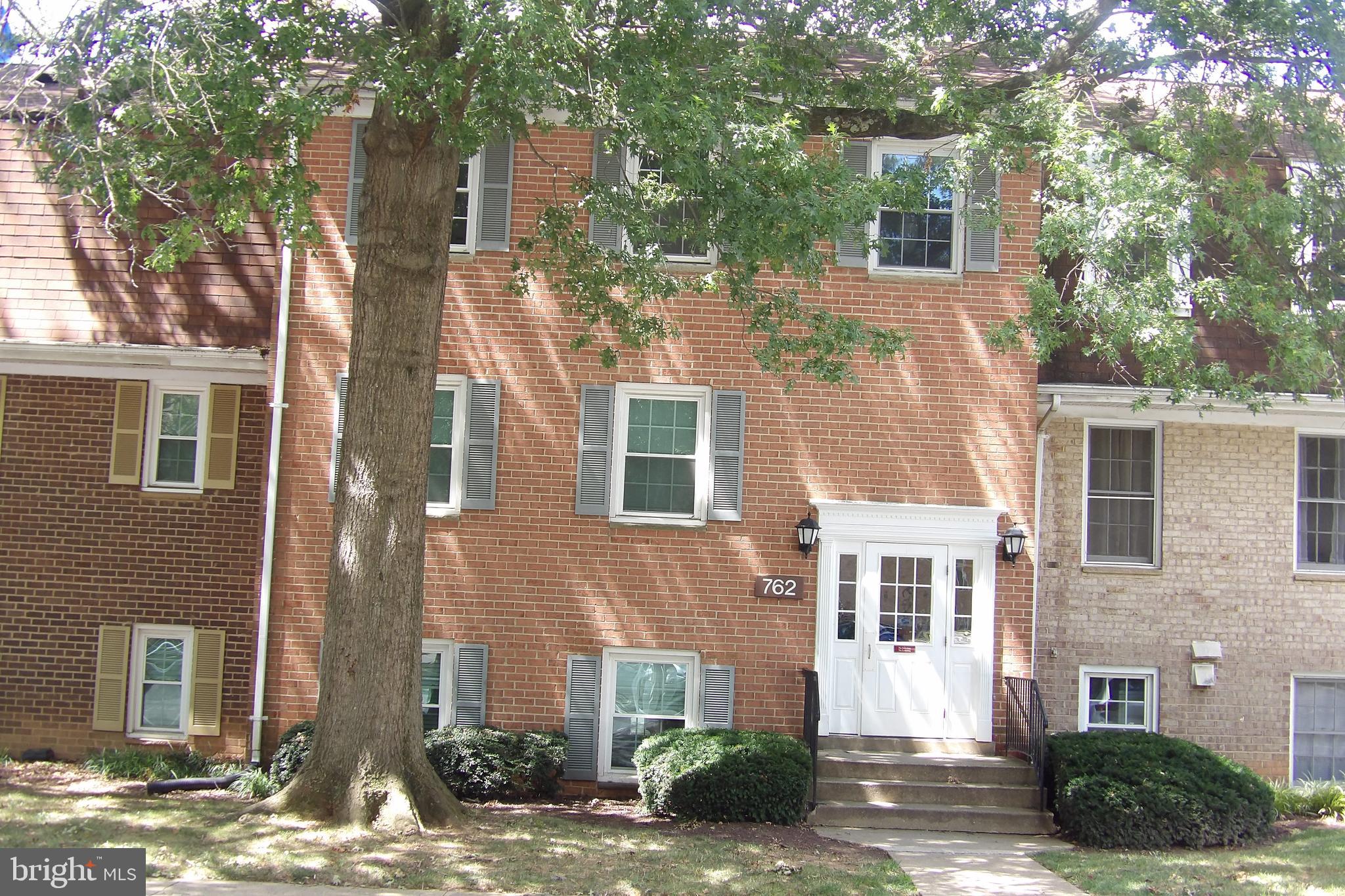 762 QUINCE ORCHARD BOULEVARD 102 762-102