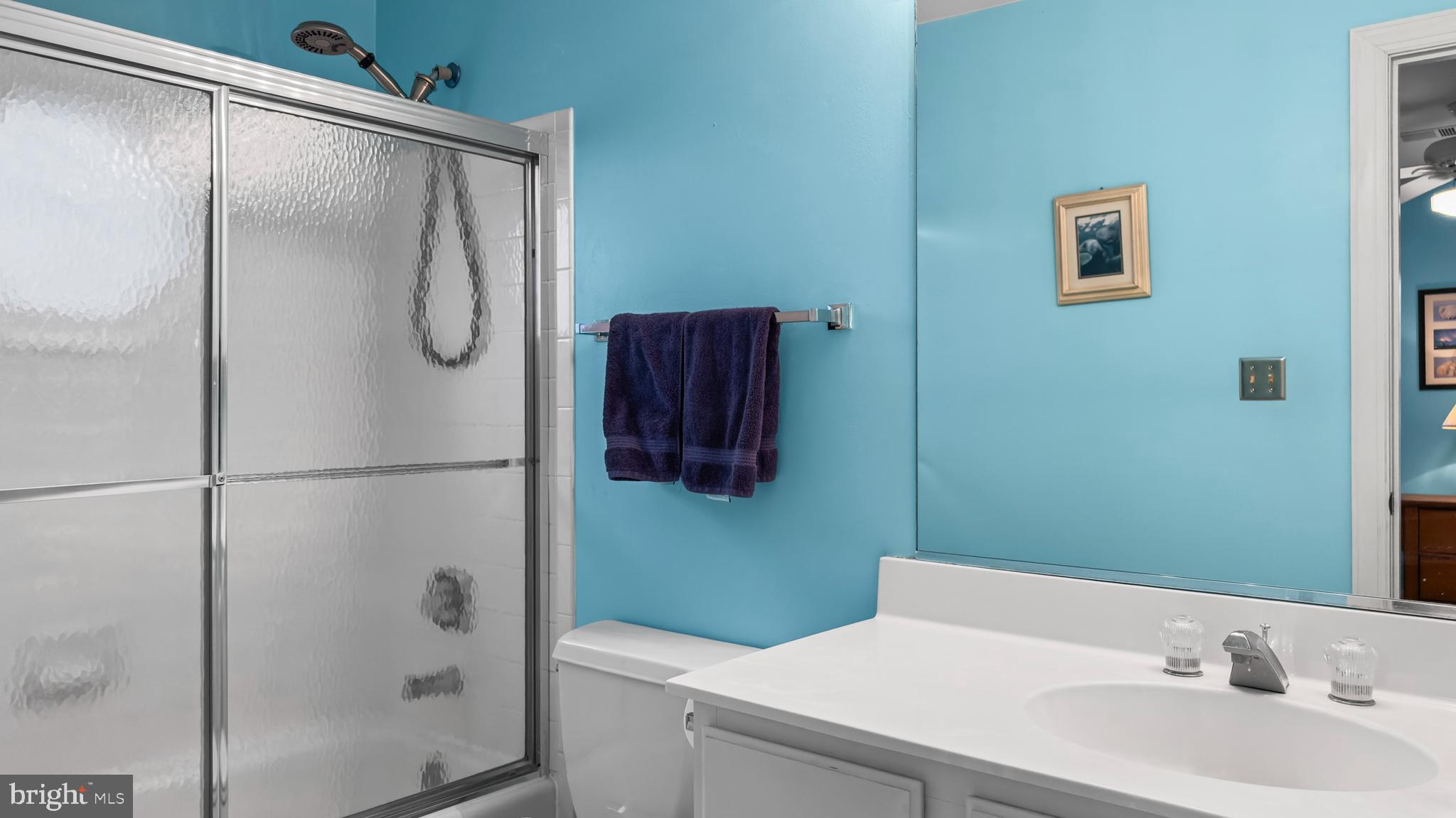 2 LITTLEBROOKE COURT