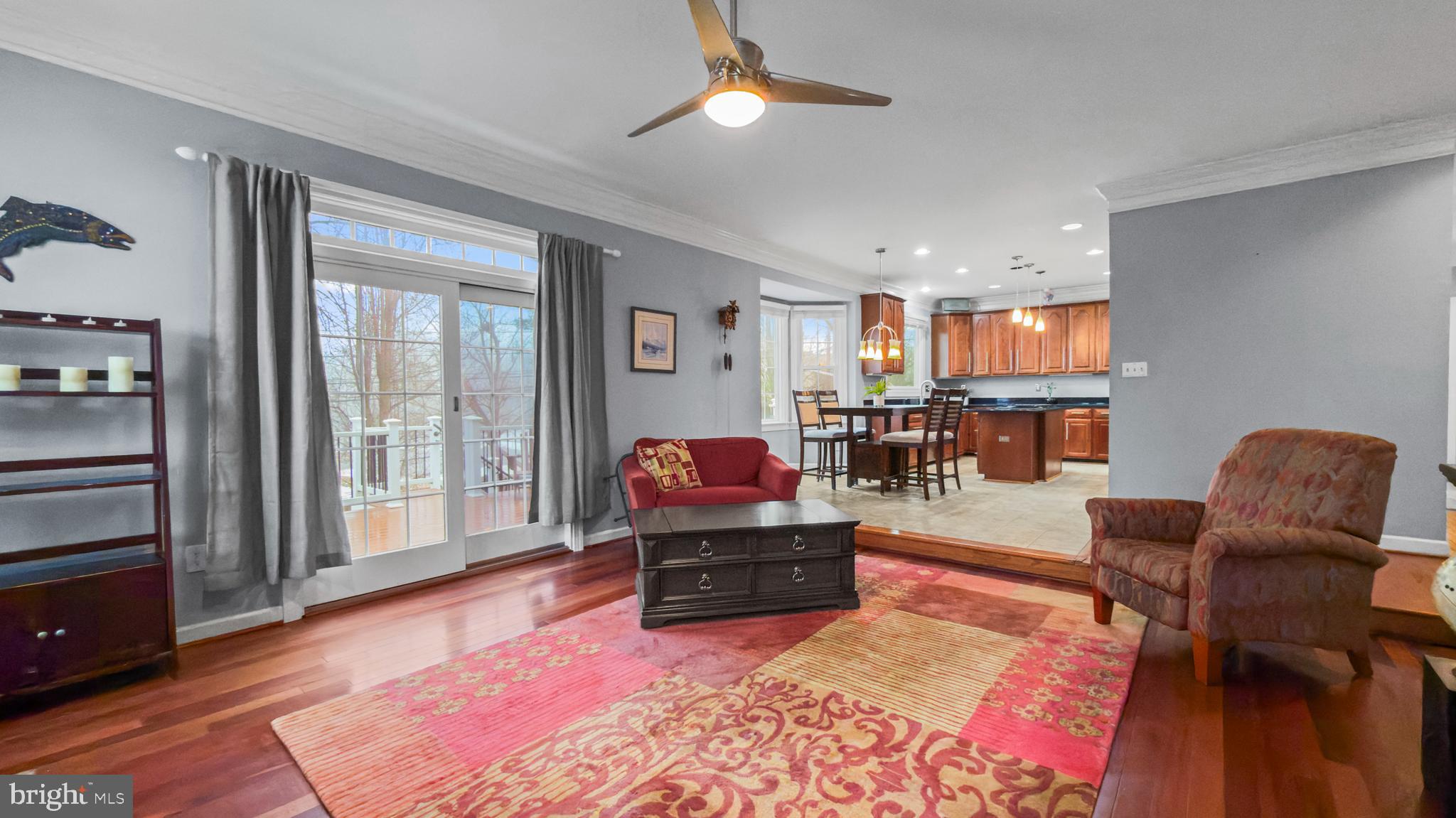 2 LITTLEBROOKE COURT