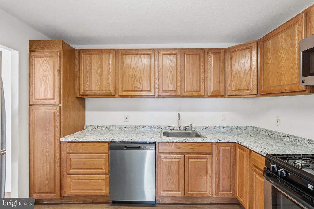 1121 UNIVERSITY BOULEVARD W 1407-B