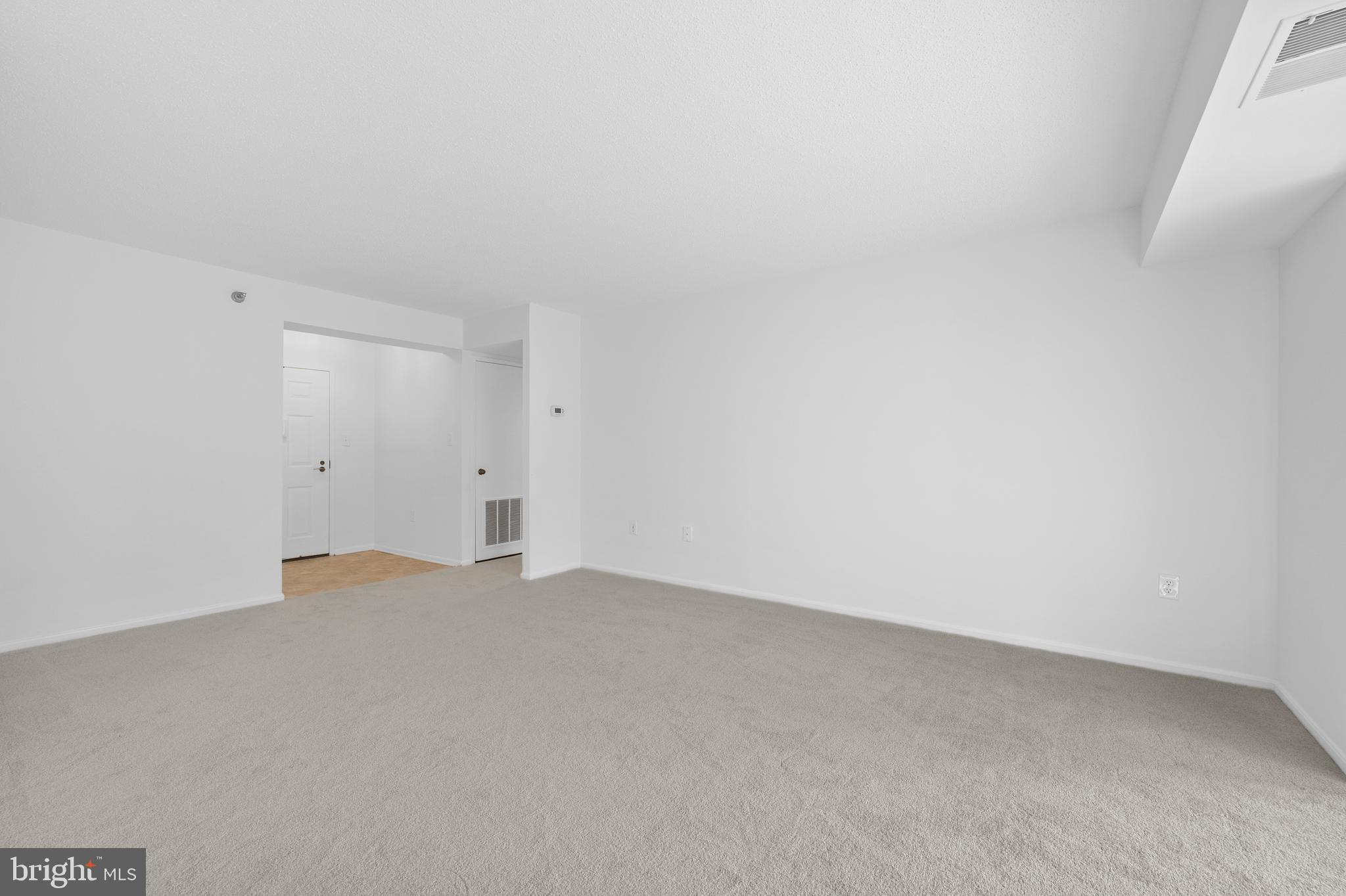 15115 INTERLACHEN DRIVE 3-716